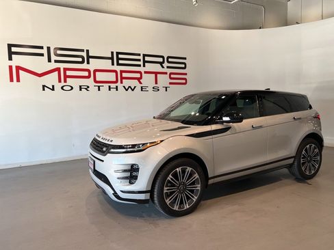 Used 2024 Land Rover Range Rover Evoque Dynamic SE image 9
