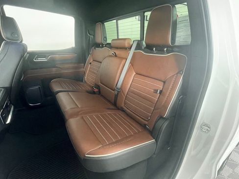 Used 2024 GMC Sierra 1500 Denali Ultimate AWD/4WD image 25