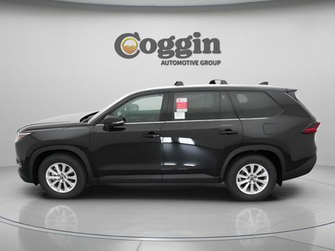 New 2025 Toyota Grand Highlander FWD image 5