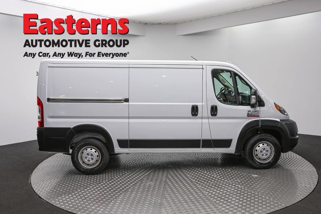 Used 2022 RAM ProMaster 3500 w/ Driver Convenience Group FWD image 6