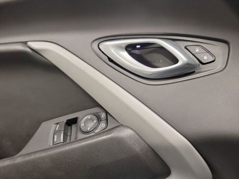 Used 2018 Chevrolet Camaro LT w/ RS Package image 20