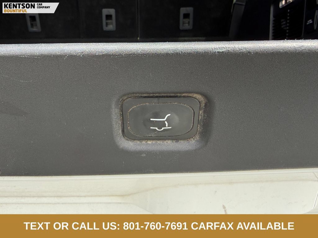Used 2025 Ford Expedition Max Platinum AWD/4WD image 34