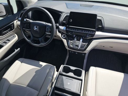 Used 2026 Honda Odyssey Touring image 29