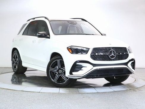 Used 2024 Mercedes-Benz GLE 580 4MATIC image 1