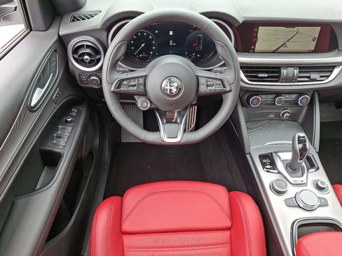 New 2025 Alfa Romeo Stelvio Sprint w/ Veloce Package image 7