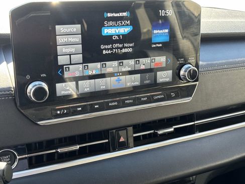 Used 2024 Mitsubishi Outlander FWD image 20