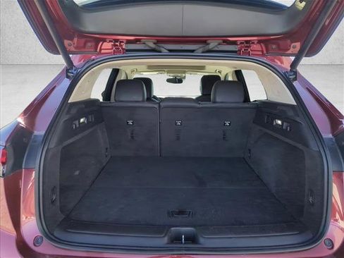 Used 2022 Buick Envision Essence w/ Technology Package I image 9