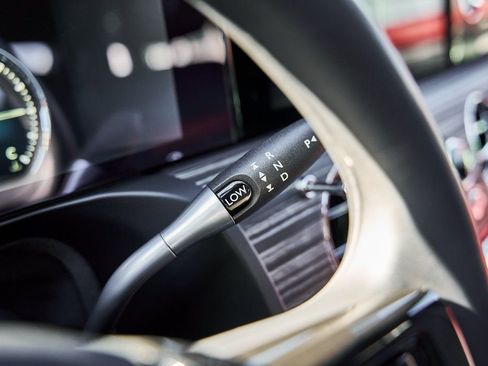 Used 2023 Rolls-Royce Ghost AWD/4WD image 64