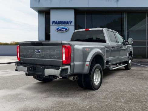 Used 2026 Ford F350 XLT image 6