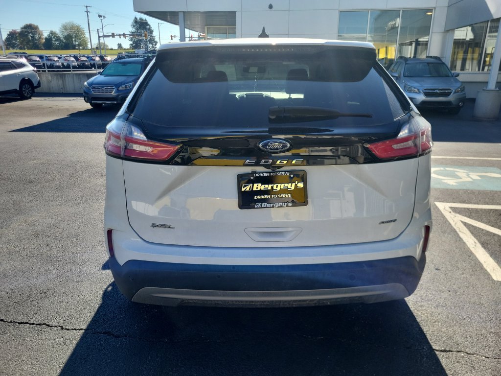 Used 2022 Ford Edge SEL AWD/4WD image 3