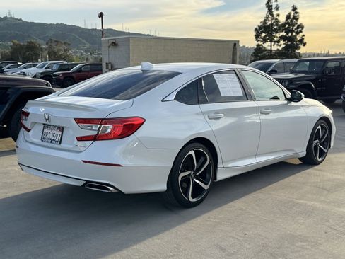 Used 2020 Honda Accord Sport image 6
