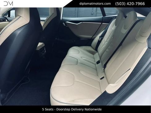 Used 2013 Tesla Model S Performance RWD image 22