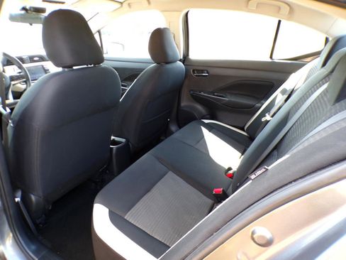 Used 2022 Nissan Versa SV w/ Trunk Package image 32