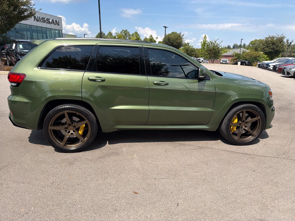 Used 2021 Jeep Grand Cherokee Trackhawk AWD/4WD image 8