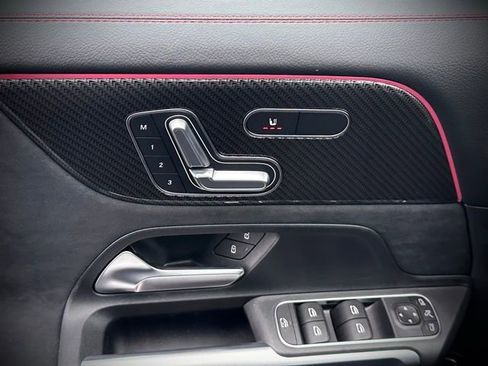 New 2026 Mercedes-Benz GLB 35 AMG 4MATIC image 26