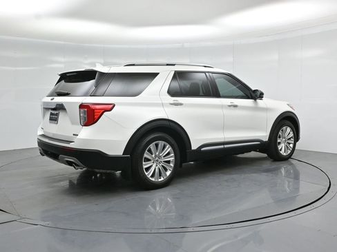 Certified 2020 Ford Explorer Limited w/ Hybrid Equipment Group 310A RWD image 28