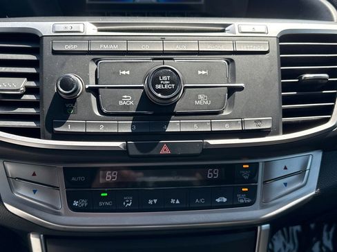 Used 2014 Honda Accord Hybrid Sedan image 30