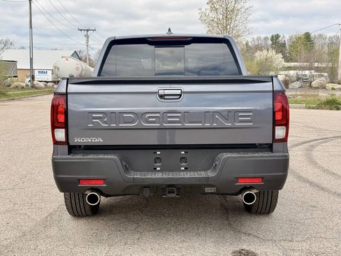 Used 2025 Honda Ridgeline RTL image 4