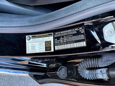 Used 2019 Mercedes-Benz C 300 4MATIC Sedan image 14