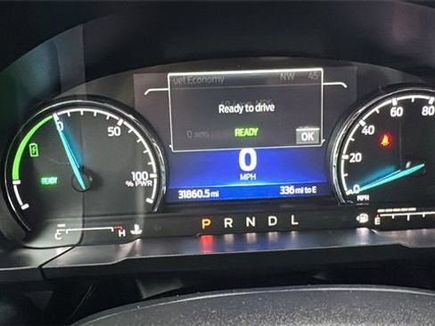 Certified 2022 Ford Maverick Lariat w/ Lariat Luxury Package image 18