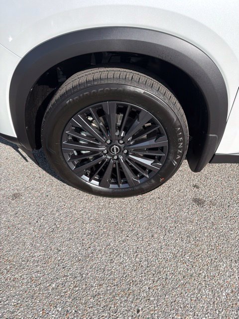 New 2026 Nissan Pathfinder SL AWD/4WD image 9