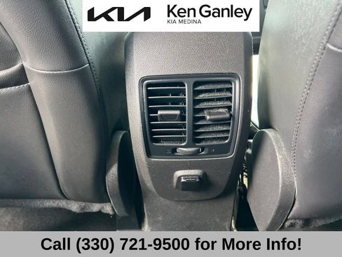 Used 2019 Ford Escape SE FWD image 42