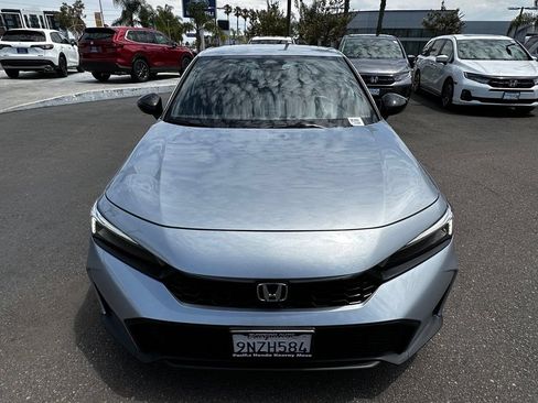 Used 2025 Honda Civic Sport image 3