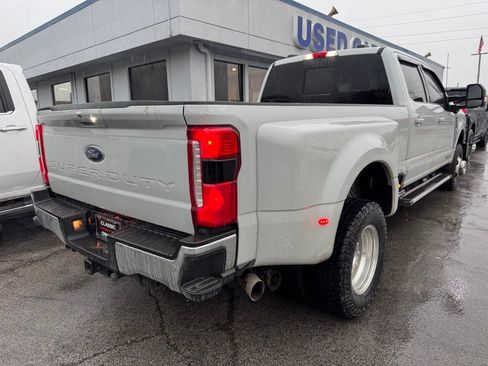 Used 2025 Ford F350 Lariat AWD/4WD image 3