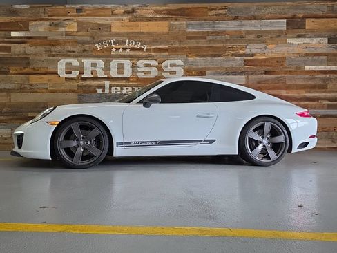 Used 2019 Porsche 911 Carrera T RWD image 15
