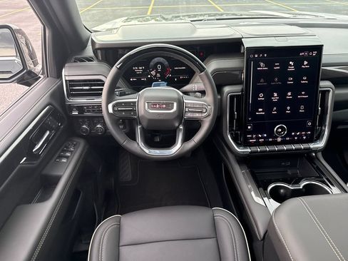 New 2026 GMC Yukon XL Elevation w/ Elevation Premium Package AWD/4WD image 29