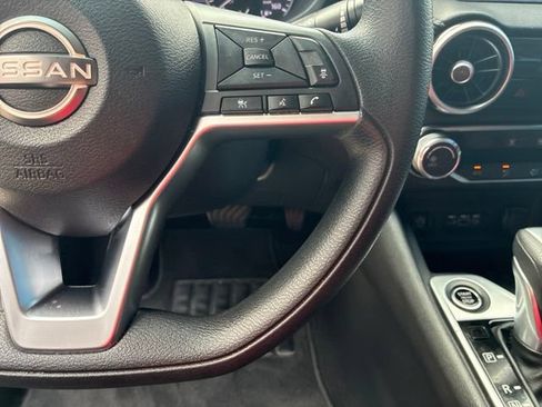 Used 2024 Nissan Sentra SV FWD image 23