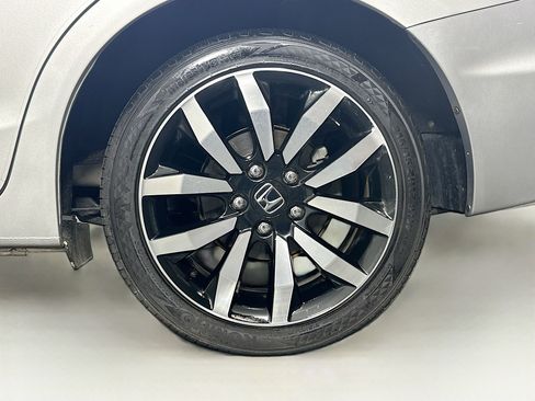 Used 2014 Honda Civic EX-L image 11