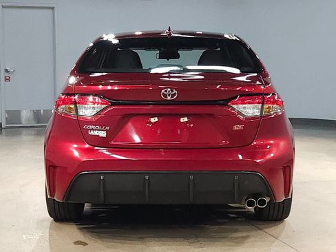 Used 2025 Toyota Corolla SE FWD image 6