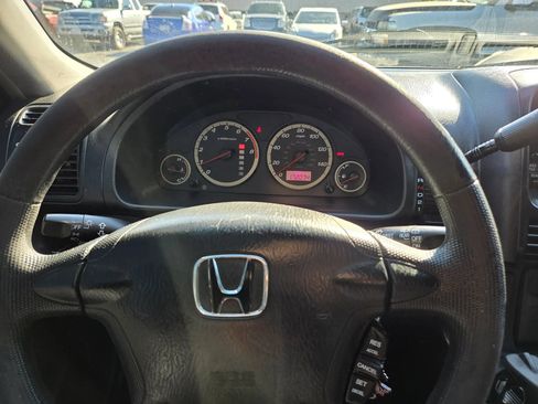 Used 2006 Honda CR-V LX image 11