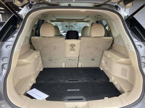 Used 2016 Nissan Rogue SL w/ SL Premium Package image 10