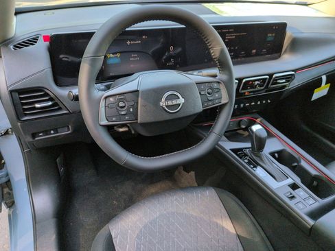 New 2026 Nissan Sentra SV w/ SV Convenience Package FWD image 16