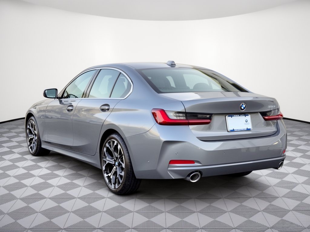 Certified 2026 BMW 330i Sedan RWD image 3