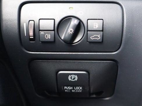 Used 2013 Volvo S60 T5 Premier Plus AWD/4WD image 29