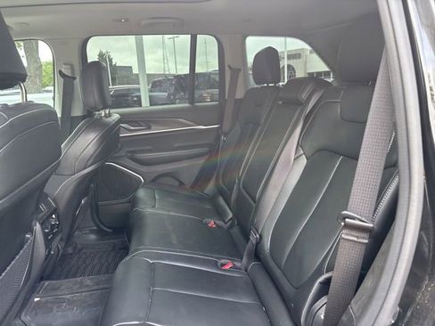 Used 2022 Jeep Grand Cherokee Limited 4xe AWD/4WD image 12