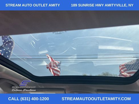 Used 2022 Jeep Compass Limited w/ Sun and Sound Group image 19