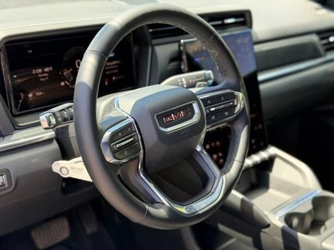 Used 2026 GMC Terrain Elevation FWD image 8