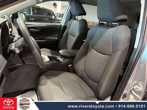 Certified 2023 Toyota RAV4 XLE w/ Convenience Package AWD/4WD image 13