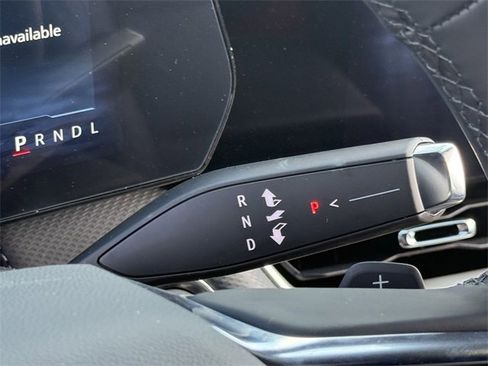 New 2026 Chevrolet Equinox LT w/ Convenience Package II image 17