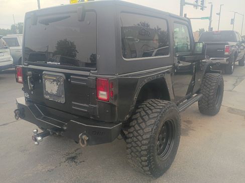 Used 2015 Jeep Wrangler Sport AWD/4WD image 6