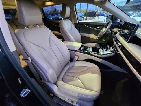 Used 2021 Lincoln Nautilus Reserve w/ Equipment Group 201A image 22