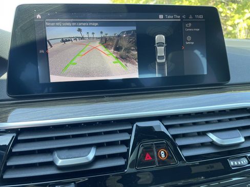 Used 2020 BMW 530i xDrive w/ Convenience Package image 19