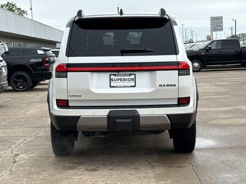 Used 2025 Lexus GX 550 AWD/4WD image 4