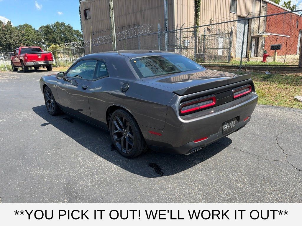 Used 2023 Dodge Challenger R/T w/ Blacktop Package RWD image 4