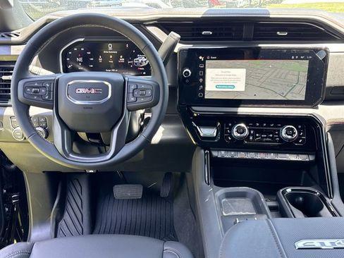 New 2026 GMC Sierra 2500 AT4 w/ AT4 Premium Plus Package AWD/4WD image 7