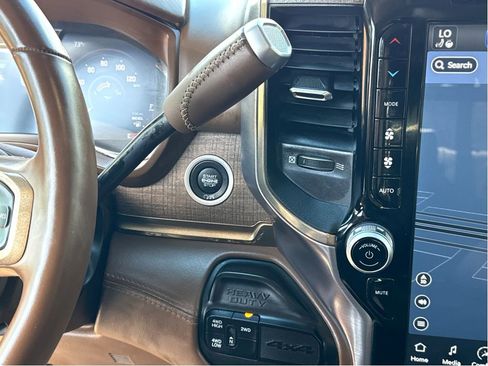 Used 2023 RAM 3500 Limited image 22